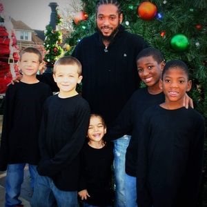 Meet your Posher, Dee